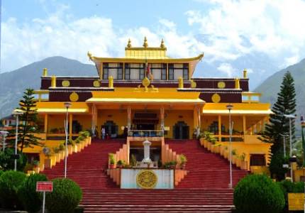 Chandigarh to Dharamshala–McLeodganj Tour