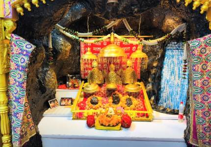 Vaishno Devi to Srinagar Pilgrim Tour
