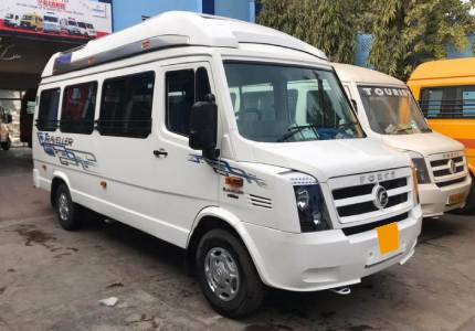 Tempo Traveller / Force Urbania