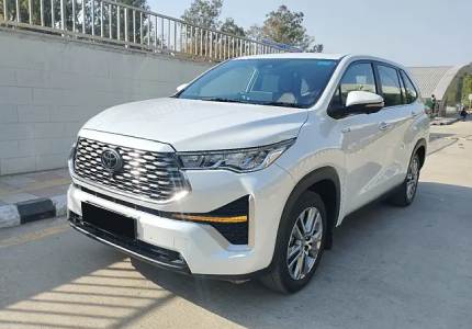 Innova Hycross Cab Service